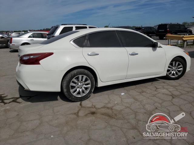 1N4AL3AP4JC112895 2018 NISSAN ALTIMA photo no. 3