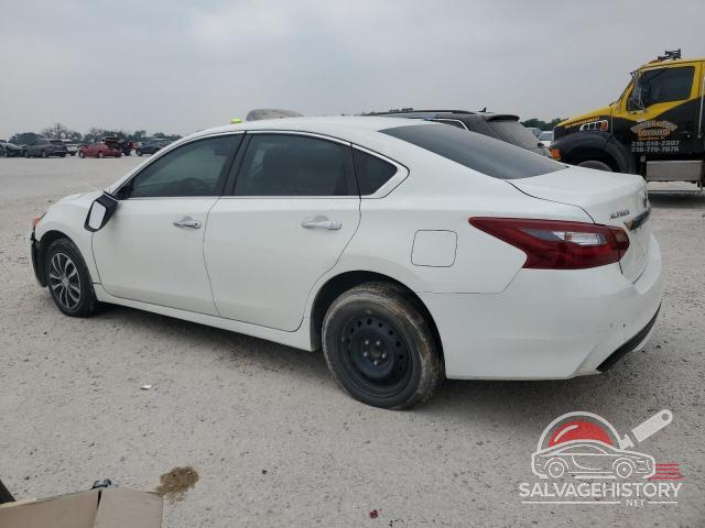1N4AL3AP4JC228226 2018 NISSAN ALTIMA photo no. 2