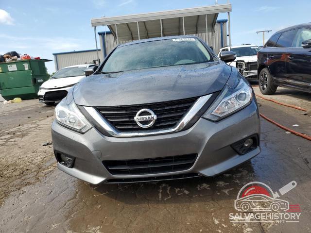 1N4AL3AP6JC223643 2018 NISSAN ALTIMA photo no. 5