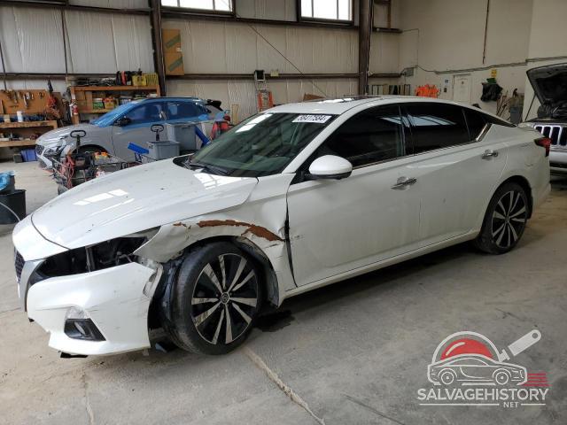 1N4BL4FW2LN315687 2020 NISSAN ALTIMA photo no. 1