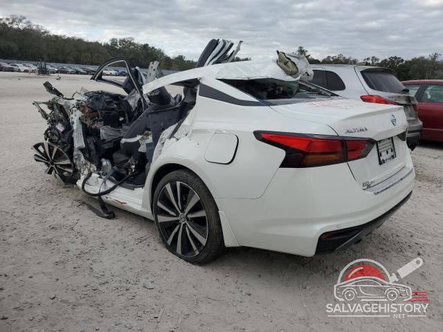 1N4BL4CVXMN418207 2021 NISSAN ALTIMA photo no. 2