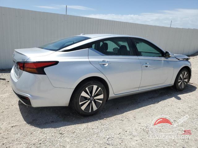 1N4BL4DV8NN385501 2022 NISSAN ALTIMA photo no. 3