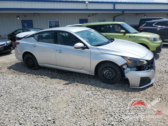 1N4BL4BV3PN387050 2023 NISSAN ALTIMA photo no. 4