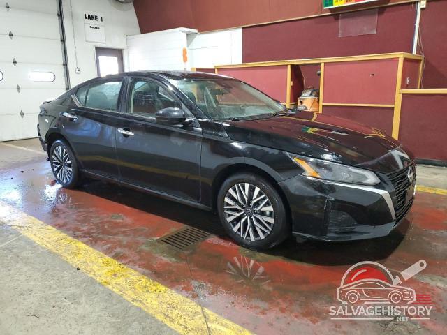 1N4BL4DW3PN368228 2023 NISSAN ALTIMA photo no. 4