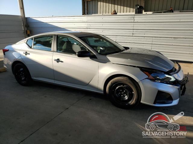1N4BL4BV6RN360928 2024 NISSAN ALTIMA photo no. 4