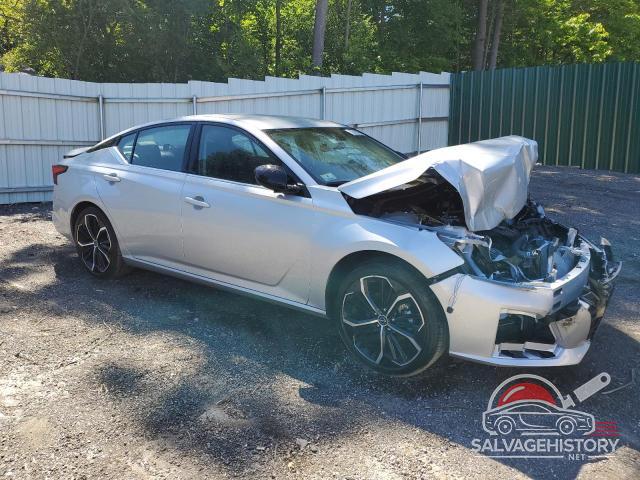 1N4BL4CV5RN410104 2024 NISSAN ALTIMA photo no. 4