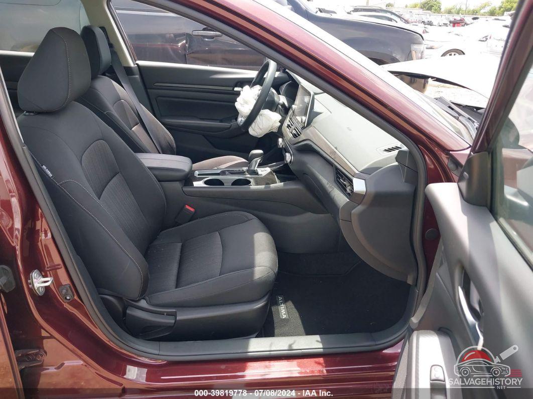 1N4BL4DVXRN318209 2024 NISSAN ALTIMA photo no. 5