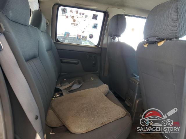 1N6ED27T44C420223 2004 NISSAN FRONTIER photo no. 10