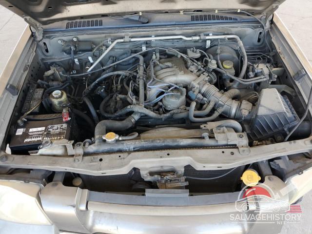 1N6ED27T44C420223 2004 NISSAN FRONTIER photo no. 11