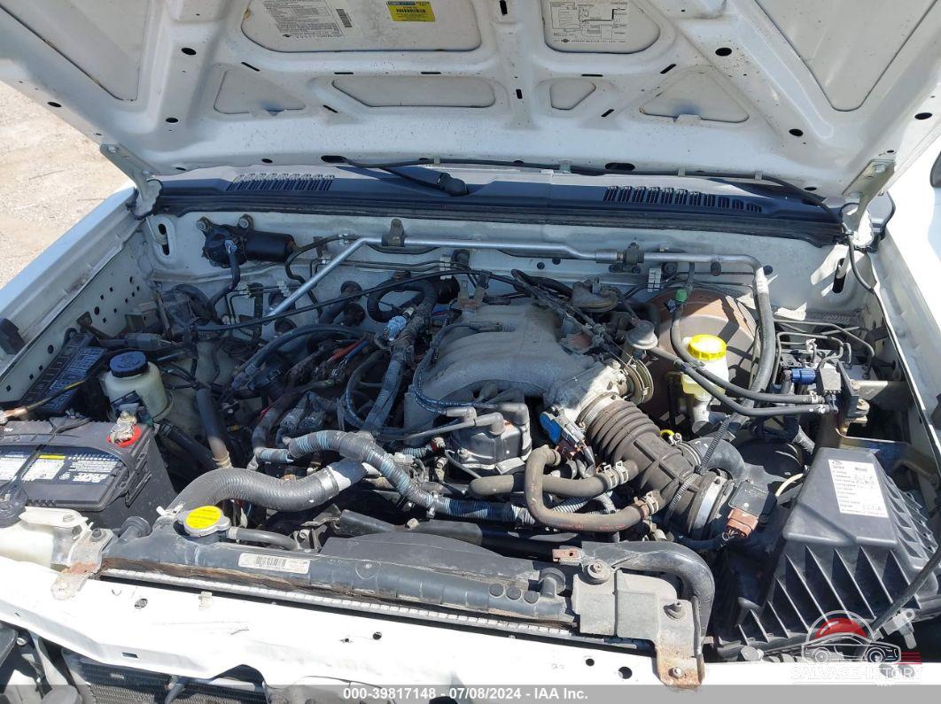 1N6ED29X04C442123 2004 NISSAN FRONTIER photo no. 10
