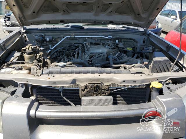 1N6ED29X34C467002 2004 NISSAN FRONTIER photo no. 11