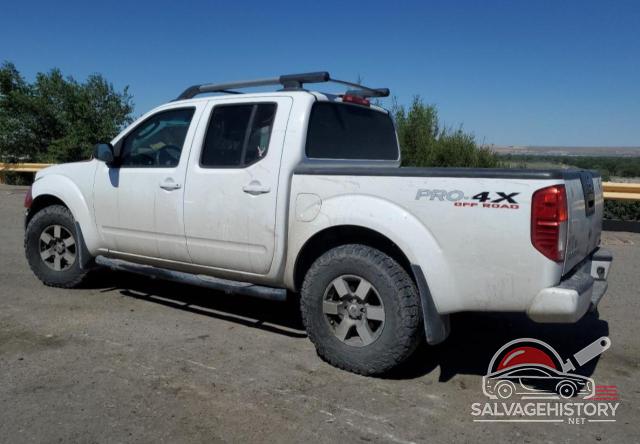 1N6AD0EV6BC420101 2011 NISSAN FRONTIER photo no. 2
