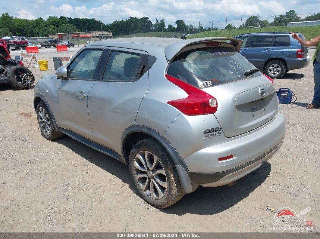 JN8AF5MR6CT116058 2012 NISSAN JUKE photo no. 3