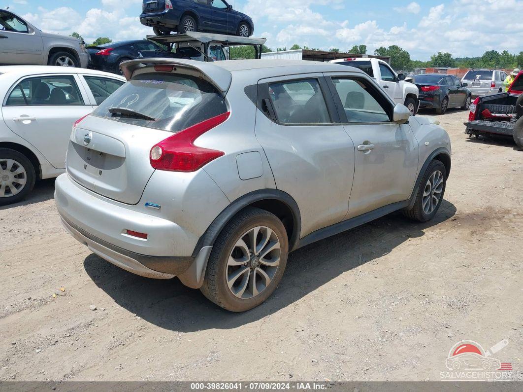 JN8AF5MR6CT116058 2012 NISSAN JUKE photo no. 4