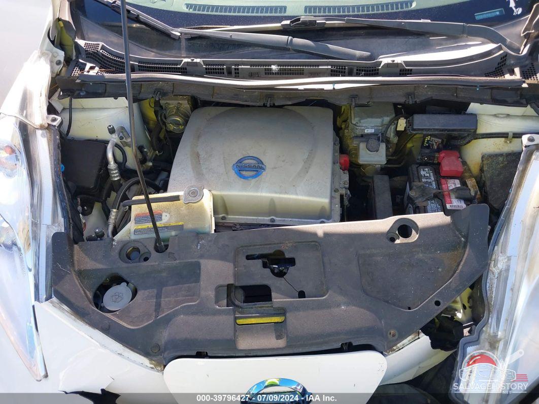 1N4AZ0CP4FC306392 2015 NISSAN LEAF photo no. 10