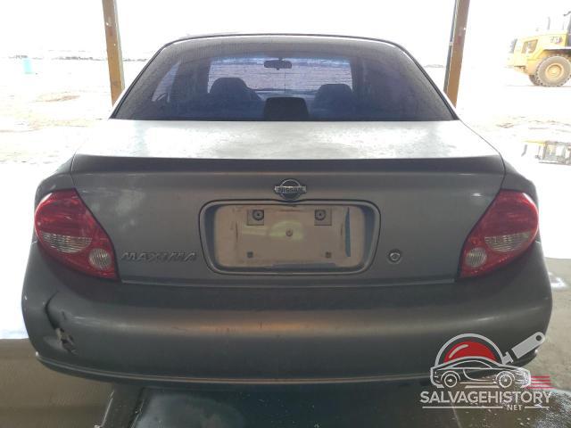 JN1CA31DXYT737121 2000 NISSAN MAXIMA photo no. 6