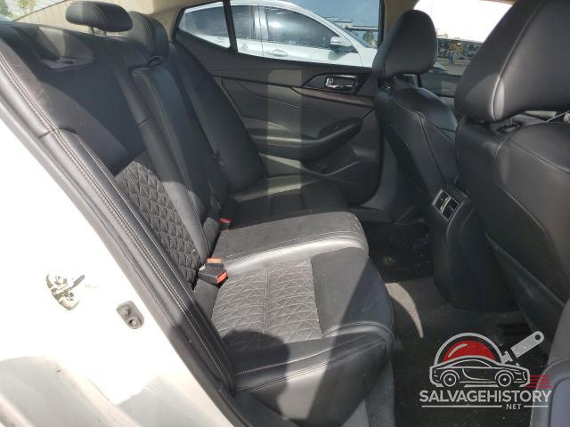 1N4AA6AP8HC418435 2017 NISSAN MAXIMA photo no. 10