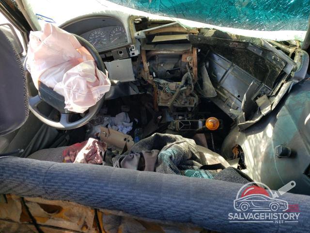 1N6SD11S8TC348227 1996 NISSAN NAVARA photo no. 8