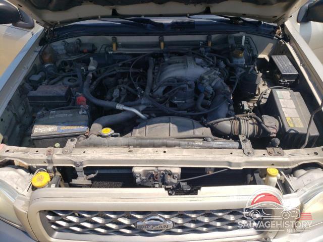 JN8AR07S1YW413592 2000 NISSAN PATHFINDER photo no. 12
