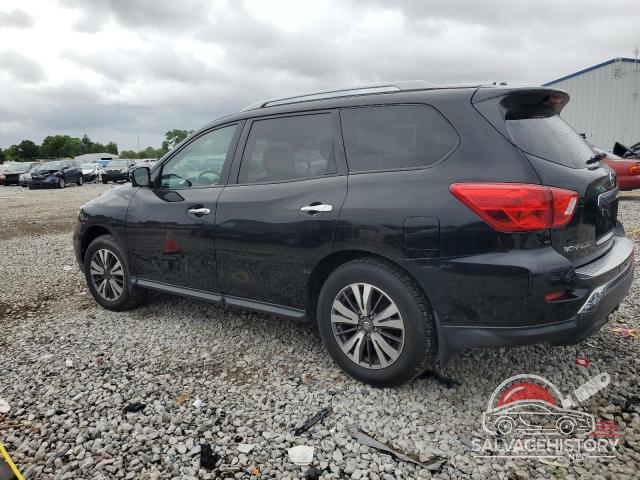 5N1DR2MM2HC681915 2017 NISSAN PATHFINDER photo no. 2