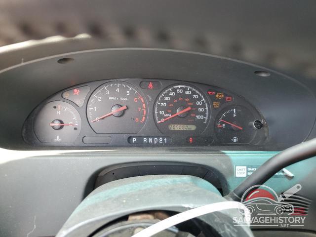4N2ZN15T51D825475 2001 NISSAN QUEST photo no. 9