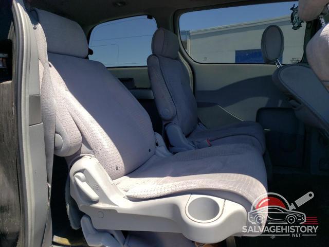 5N1BV28U15N134597 2005 NISSAN QUEST photo no. 10