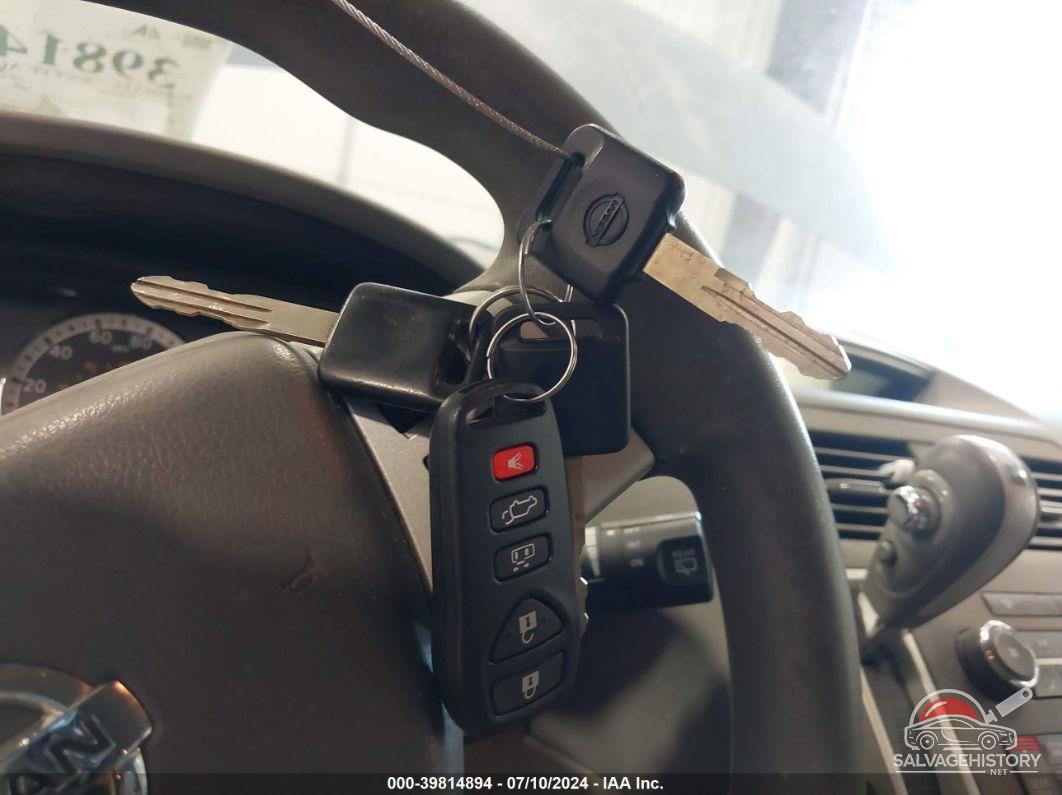 5N1BV28UX9N100356 2009 NISSAN QUEST photo no. 11