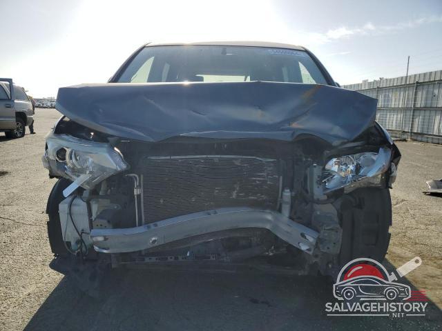 JN8AE2KP8F9133917 2015 NISSAN QUEST photo no. 5