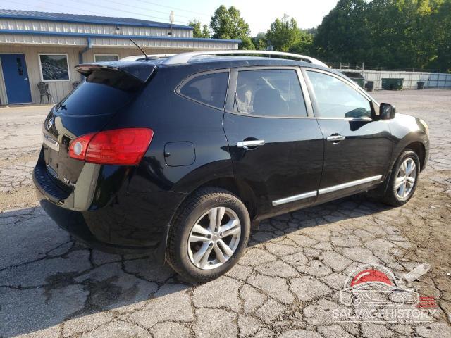 JN8AS5MV1CW711939 2012 NISSAN ROGUE photo no. 3