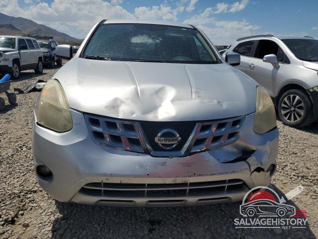 JN8AS5MT8DW530952 2013 NISSAN ROGUE photo no. 5