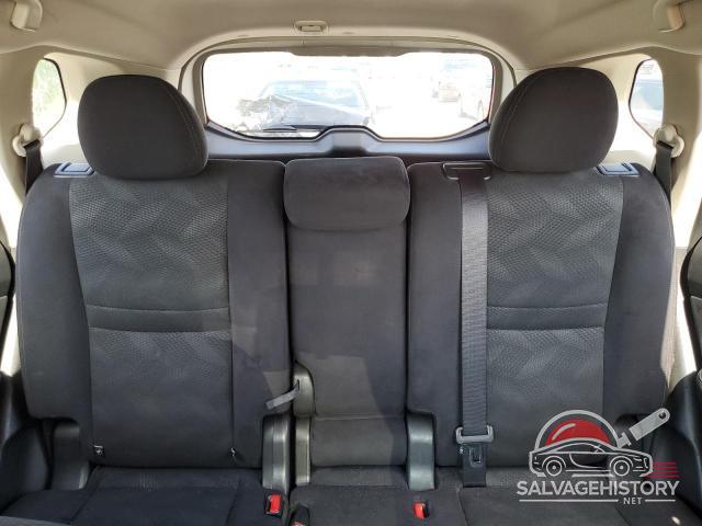 JN8AT2MT0GW018991 2016 NISSAN ROGUE photo no. 10