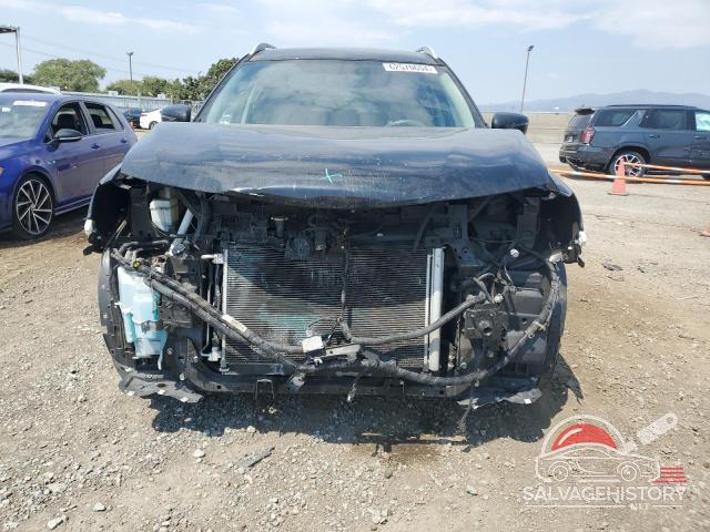 5N1AT2MT1HC895466 2017 NISSAN ROGUE photo no. 5