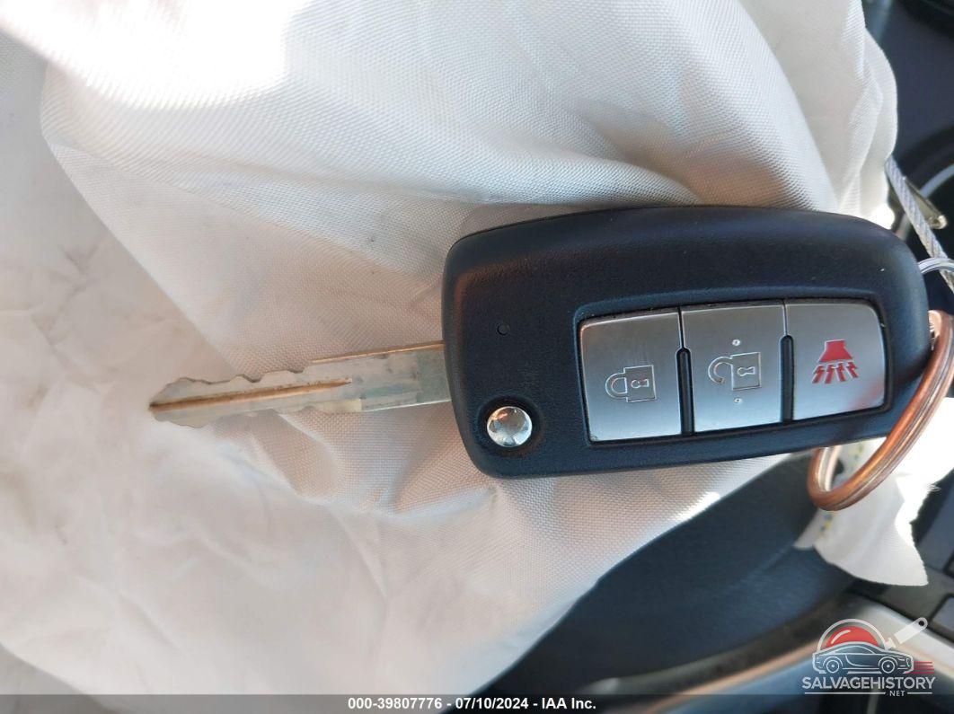 5N1AT2MT7HC790124 2017 NISSAN ROGUE photo no. 11