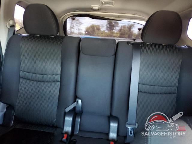 5N1AT2MTXHC819986 2017 NISSAN ROGUE photo no. 10