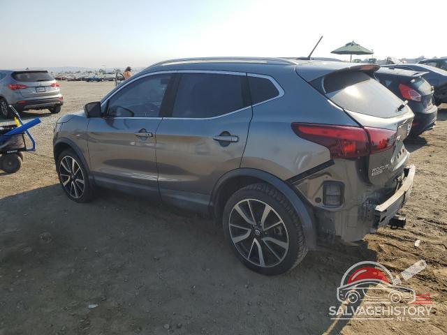 JN1BJ1CP6HW003906 2017 NISSAN ROGUE photo no. 2