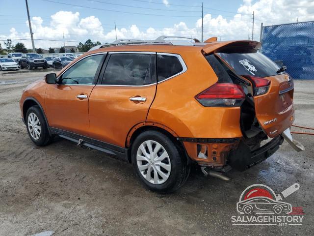 JN8AT2MTXHW131994 2017 NISSAN ROGUE photo no. 2