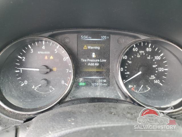 KNMAT2MT1HP568188 2017 NISSAN ROGUE photo no. 9