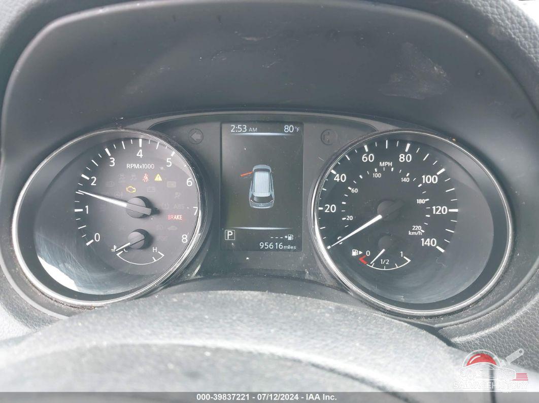 KNMAT2MT2HP567762 2017 NISSAN ROGUE photo no. 7