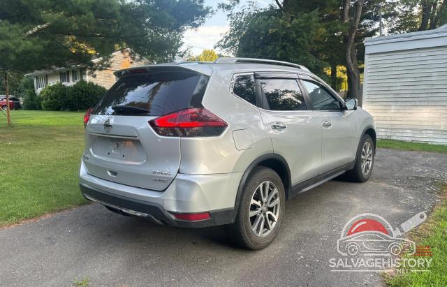 5N1ET2MV9JC826310 2018 NISSAN ROGUE photo no. 4