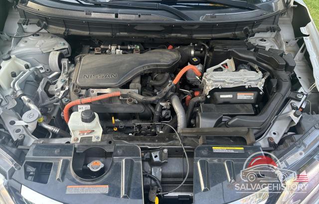 5N1ET2MV9JC826310 2018 NISSAN ROGUE photo no. 7