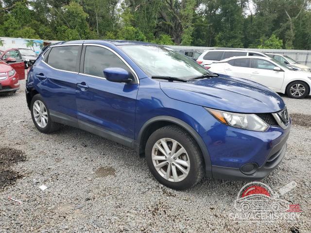 JN1BJ1CP6JW151270 2018 NISSAN ROGUE photo no. 4