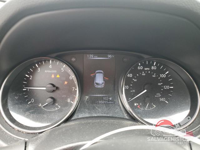 JN1BJ1CP6JW151270 2018 NISSAN ROGUE photo no. 9