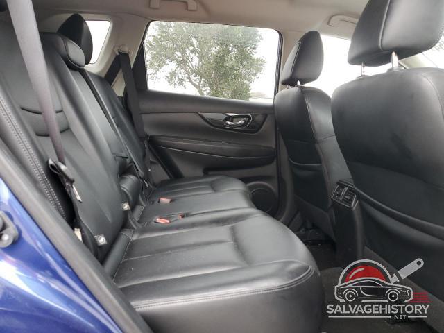 JN8AT2MV7JW319430 2018 NISSAN ROGUE photo no. 11