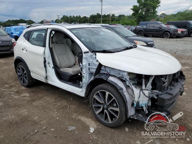 JN1BJ1CP6KW524387 2019 NISSAN ROGUE photo no. 4