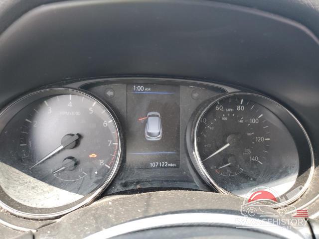 JN1BJ1CR8KW343650 2019 NISSAN ROGUE photo no. 9