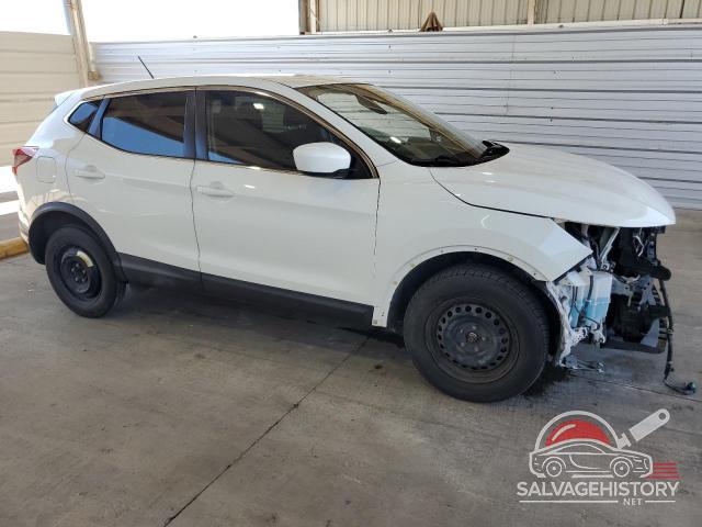 JN1BJ1CV6LW253489 2020 NISSAN ROGUE photo no. 4