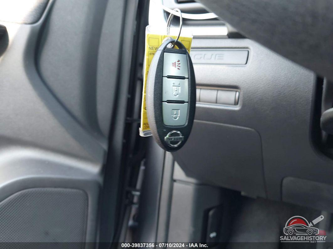 5N1AT3AAXMC826794 2021 NISSAN ROGUE photo no. 11