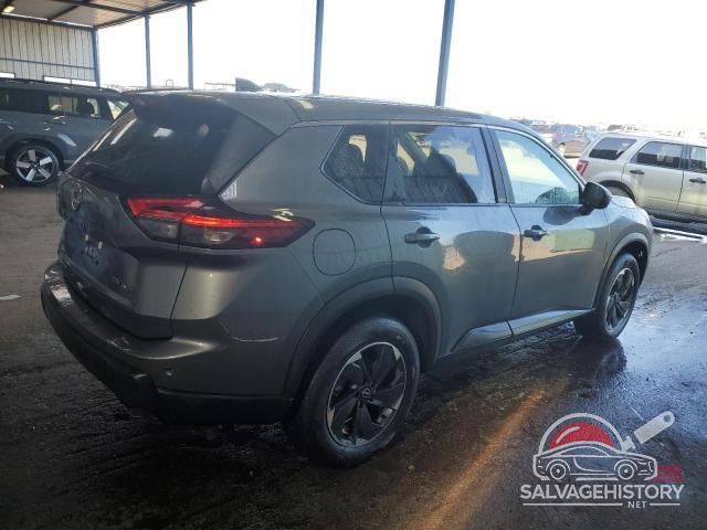 5N1BT3BB1RC710659 2024 NISSAN ROGUE photo no. 3
