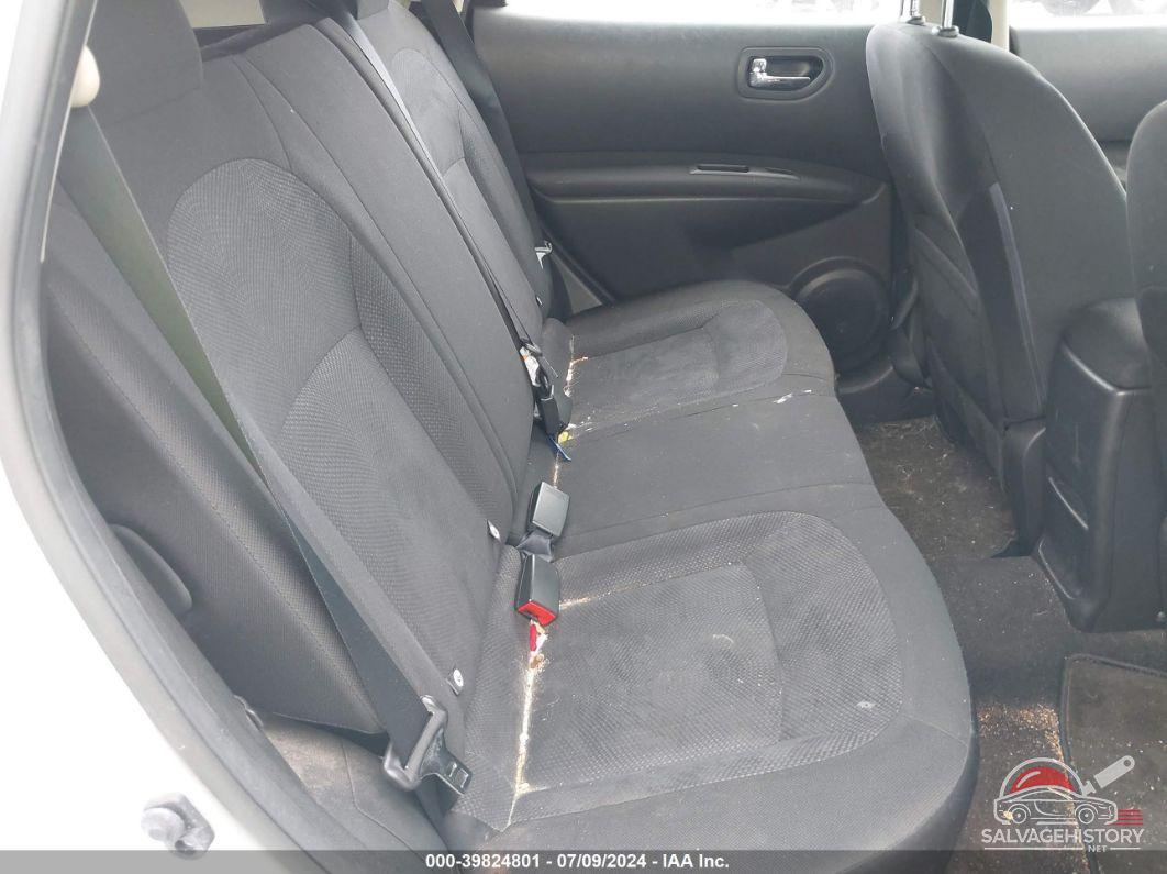 JN8AS5MT1FW657058 2015 NISSAN ROGUE SELECT photo no. 8