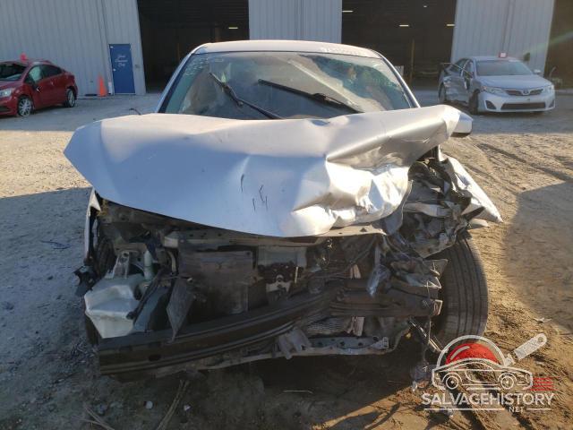 3N1AB7AP4EY264034 2014 NISSAN SENTRA photo no. 5